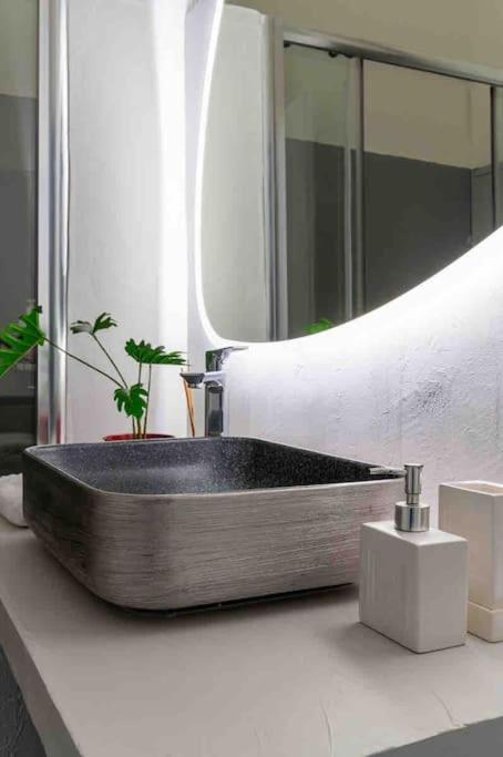 2Bdr Boutique Full Apt In Plaka Athene Buitenkant foto