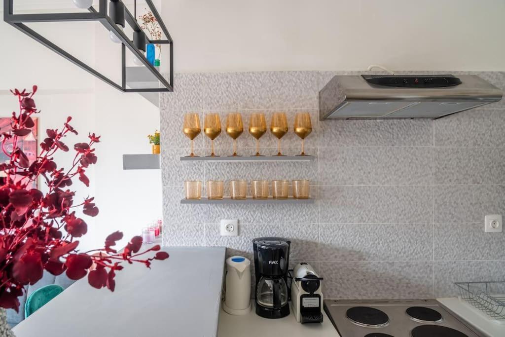2Bdr Boutique Full Apt In Plaka Athene Buitenkant foto