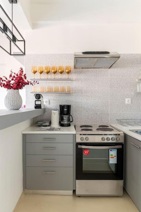 2Bdr Boutique Full Apt In Plaka Athene Buitenkant foto